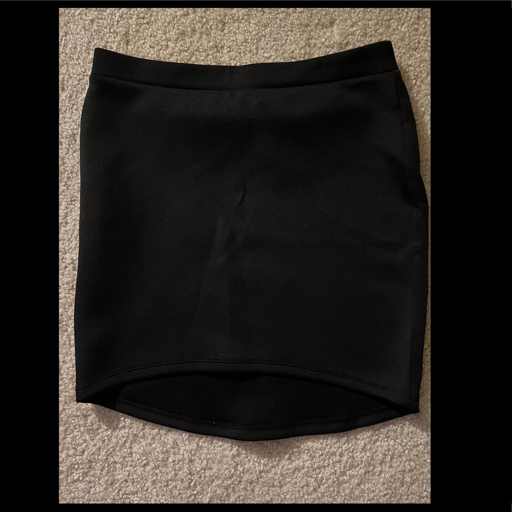 Black skirt